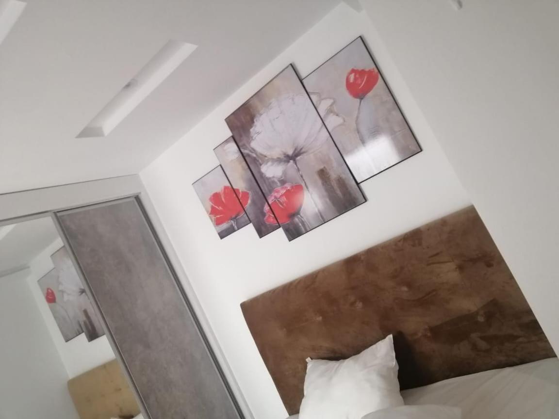 Holiday home Ayoub Jus Station Metro De Cite El Khadra
