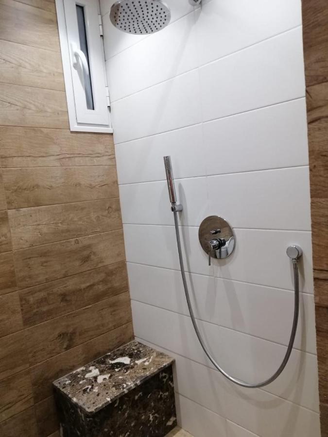 Holiday home Ayoub Jus Station Metro De Cite El Khadra *